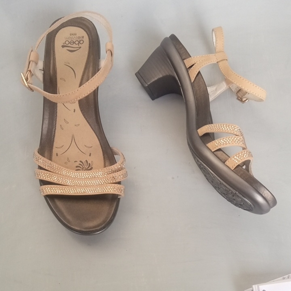 Abeo Women's Tan Strappy Rhinestone Sandals, Size 8 - Picture 2 of 11